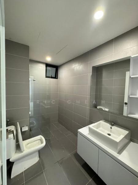 Kondominium untuk Disewa di Golden Triangle 2 - Eric Cheah - Bathroom - PropertyGuru.com.my