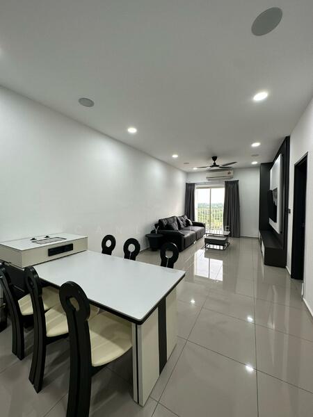 Gravit8, Klang untuk Untuk Dijual - RM 700,000, Feb 2026 - Living Room - PropertyGuru.com.my
