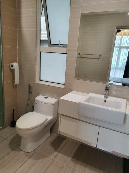 Condominium for Sale at Damansara Foresta - Jet Tan - Bathroom - PropertyGuru.com.my