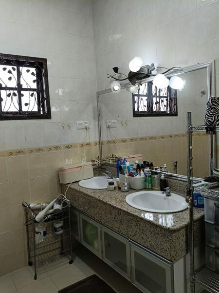 Bungalow for Sale in Taman Taming Maju (Cheras) - Mages . - Bathroom - PropertyGuru.com.my