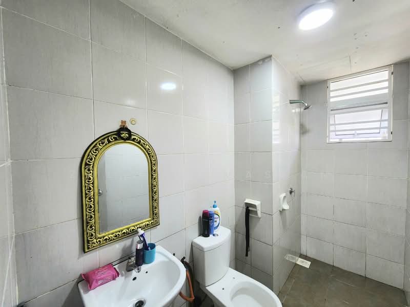 Condominium for Rent at Bayu Andaman - Zulkifli Maslan - Bathroom - PropertyGuru.com.my