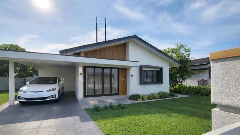 Bungalow House untuk Dijual di Taman Golf (Ipoh) - Dr Sr Tham KW - Exterior - PropertyGuru.com.my
