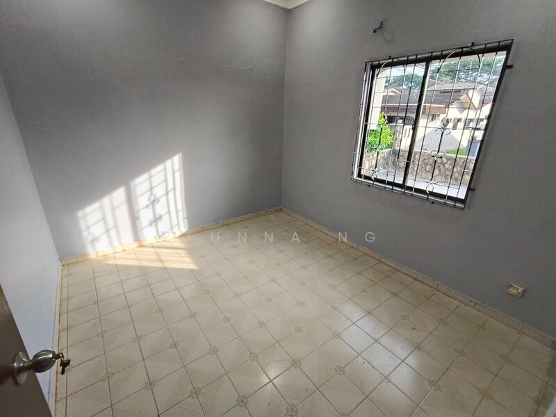 For Sale - Seri Zamrud