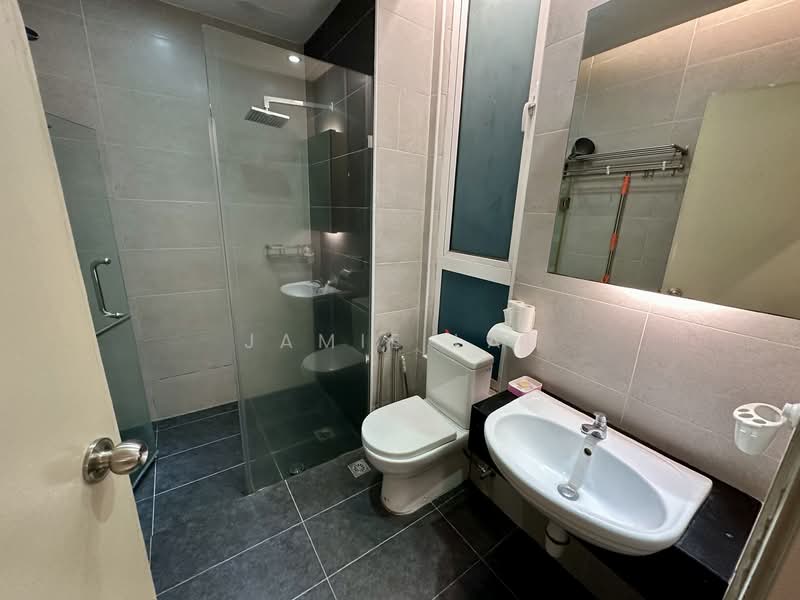 Kondominium untuk Disewa di D'Festivo Residences - Jamie Lai - Bathroom - PropertyGuru.com.my