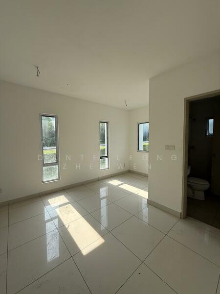 3-storey Terraced House for Sale in Semenyih (Selangor) - Dante Leong Zhenwen - Interior - PropertyGuru.com.my