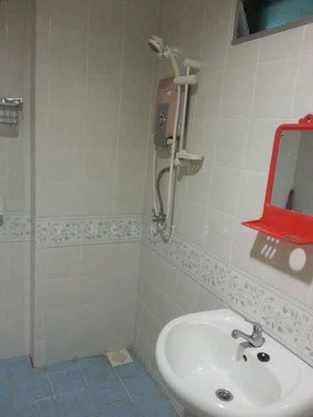 Condominium for Sale at Putra Place Condominium - Vincent Tan - Bathroom - PropertyGuru.com.my