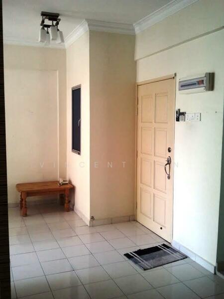 Condominium for Sale at Putra Place Condominium - Vincent Tan - Entrance - PropertyGuru.com.my