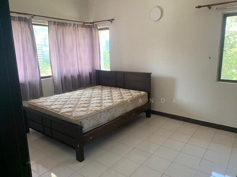 Kondominium untuk Dijual di Bangsar Heights - Prem Markandan - Bedroom - PropertyGuru.com.my