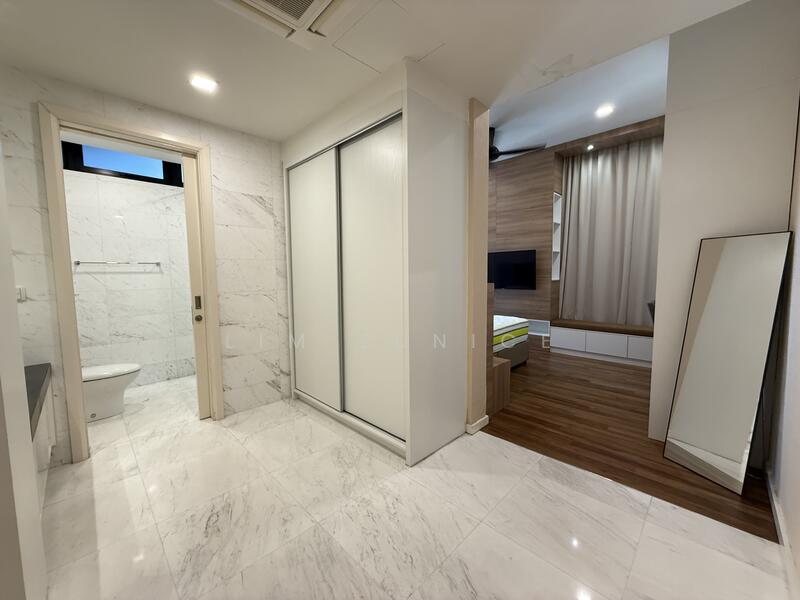 Setia V Residences untuk Untuk Disewa - RM 5,000 /bulan, Mac 2026 - Bathroom - PropertyGuru.com.my