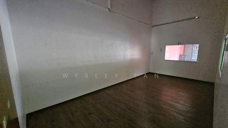 Shop for Rent in Taman Klebang Utama (Klebang) - Wesley Tan - Interior - PropertyGuru.com.my