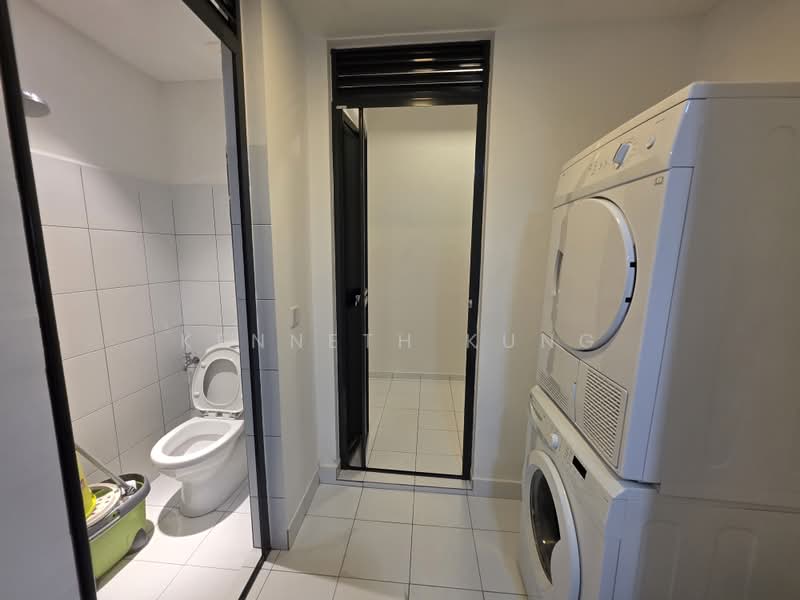 Kondominium untuk Dijual di The Landmark - Kenneth Kung - Bathroom - PropertyGuru.com.my