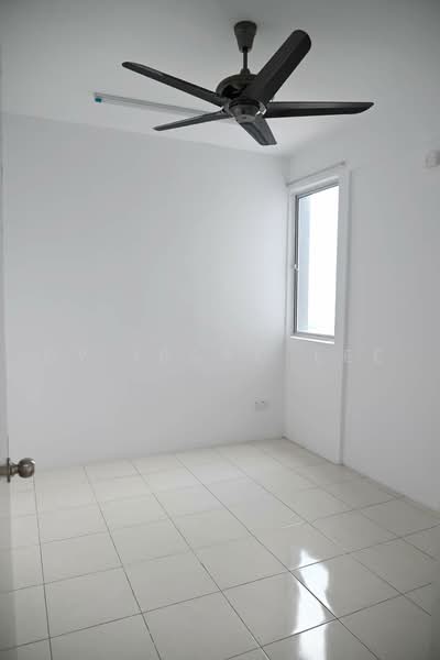 Pangsapuri untuk Dijual di The Rise Collection 2 (Chelliah Park City) - Cy Issac Lee - Interior - PropertyGuru.com.my