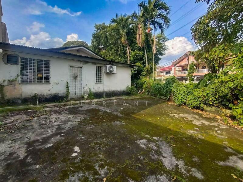 Rumah Teres untuk Dijual di Taman Kok Doh (Batu) - Febriani Adrizal - Exterior - PropertyGuru.com.my