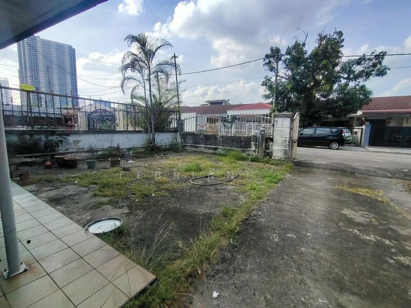 Rumah Teres untuk Dijual di Taman Kok Doh (Batu) - Febriani Adrizal - Exterior - PropertyGuru.com.my