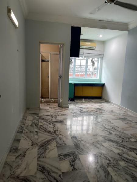 Terraced House for Sale in BANDAR PUCHONG JAYA (Puchong) - Mary Li - Bathroom - PropertyGuru.com.my