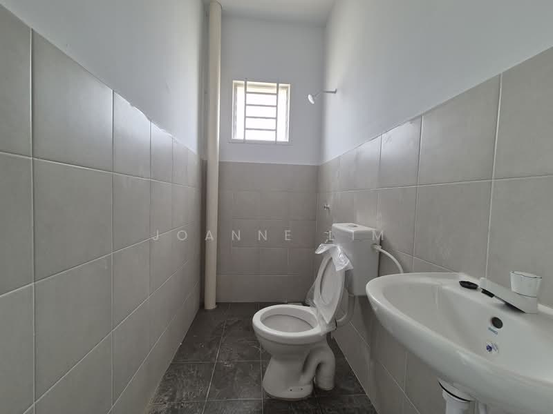 Rumah Teres untuk Disewa di Jasin (Melaka) - Joanne Lim - Bathroom - PropertyGuru.com.my
