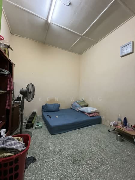 Rumah Teres 1 Tingkat untuk Dijual di SS2 (Petaling Jaya) - Gken Wong - Bedroom - PropertyGuru.com.my