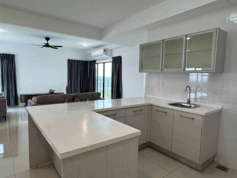 Condominium for Rent at Ujana Executive Apartment - Joeyn Lock - Kitchen - PropertyGuru.com.my