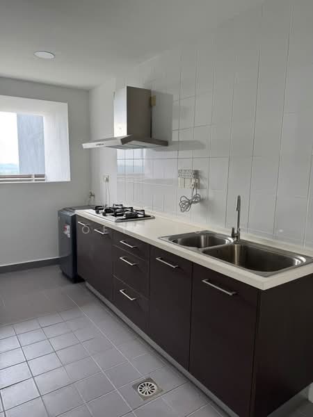 Condominium for Rent at Ujana Executive Apartment - Joeyn Lock - Kitchen - PropertyGuru.com.my