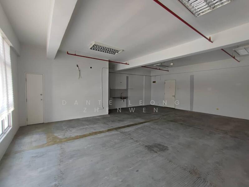 Office for Sale in Petaling Jaya (Selangor) - Dante Leong Zhenwen - Interior - PropertyGuru.com.my