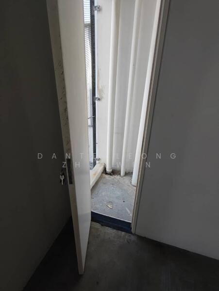 Office for Sale in Petaling Jaya (Selangor) - Dante Leong Zhenwen - Interior - PropertyGuru.com.my