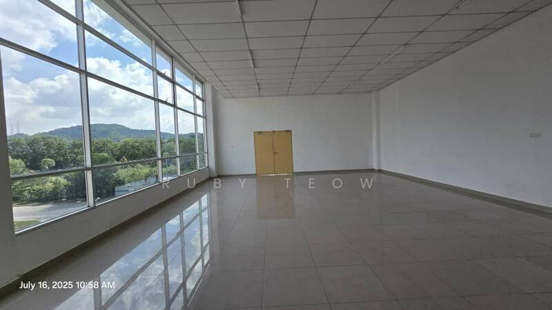 Semi-D Factory for Rent in Kawasan Perindustrian SILC (Iskandar Puteri (Nusajaya)) - Ruby Teow - Interior - PropertyGuru.com.my