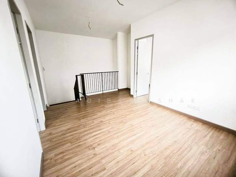 Rumah Berkembar untuk Dijual di Cyber 10 (Cyberjaya) - Nur Adibah Ishak - Interior - PropertyGuru.com.my