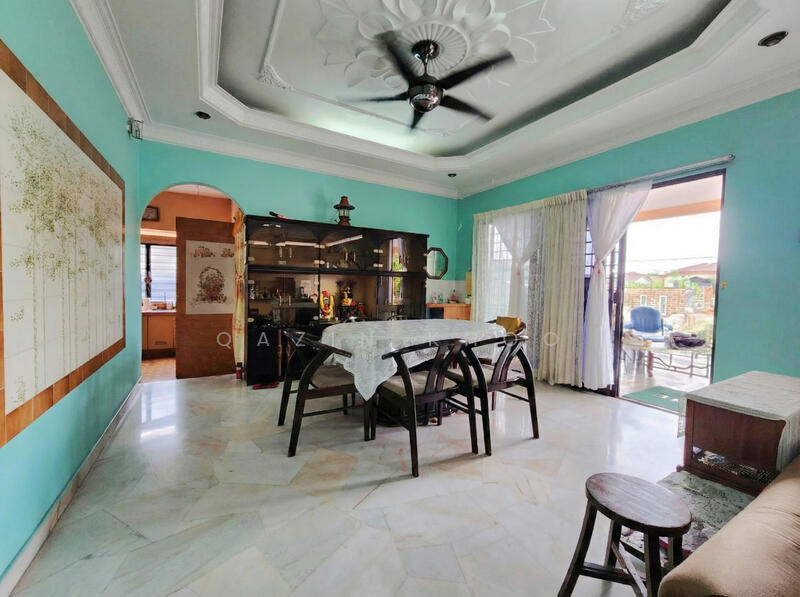 Bungalow for Rent in Jelapang (Ipoh) - Qazin Khoo - Dining Room - PropertyGuru.com.my