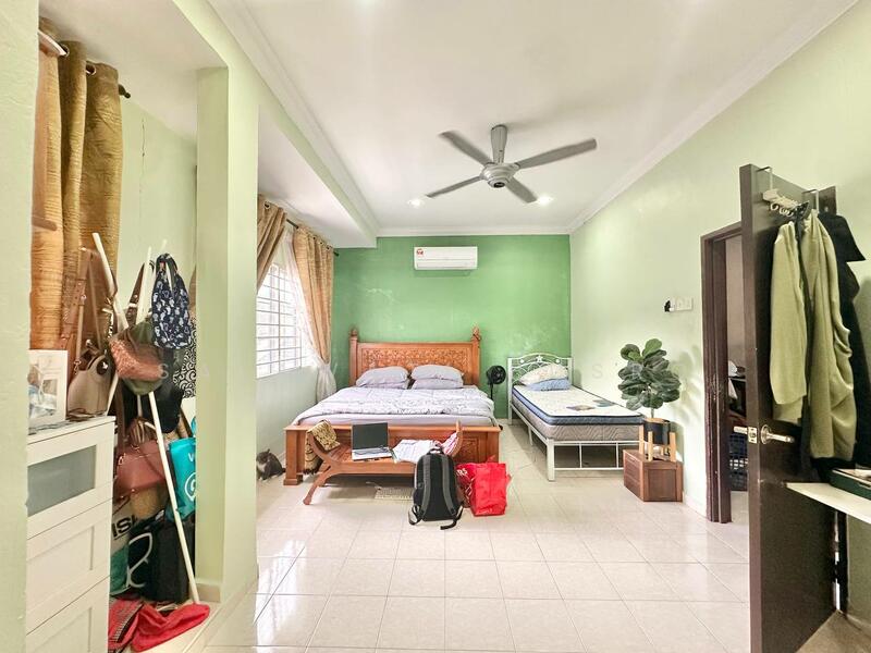 2-storey Terraced House for Sale in Seksyen U11 (Shah Alam) - Salawati Busro - Bedroom - PropertyGuru.com.my