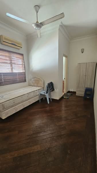 Bungalow for Rent in Bukit Jelutong (Shah Alam) - Rodzimah Binti Mohd Rodzi - Bedroom - PropertyGuru.com.my