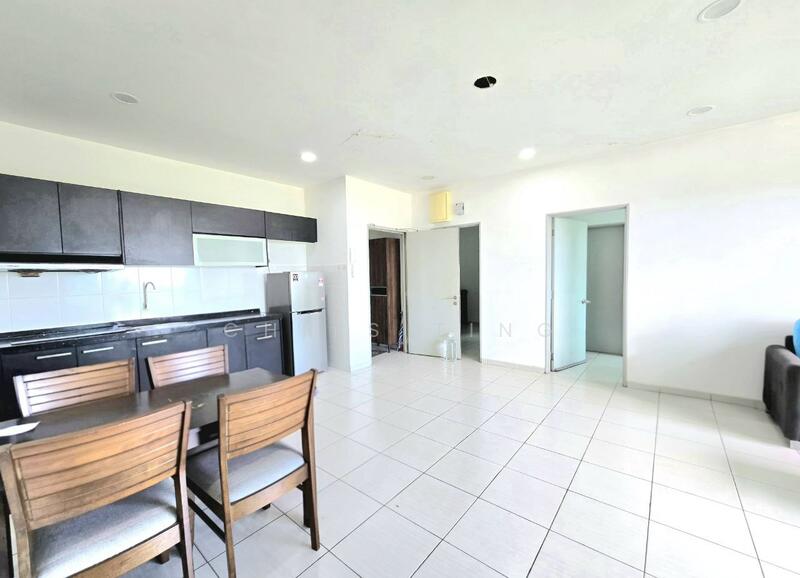 Service Residence for Sale at The Zizz @ Damansara North - Chris Ting - Kitchen - PropertyGuru.com.my