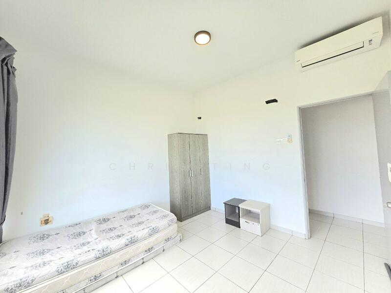 Service Residence for Sale at The Zizz @ Damansara North - Chris Ting - Bedroom - PropertyGuru.com.my