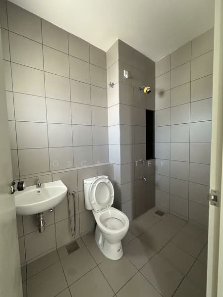 2-storey Terraced House for Sale in Bandar Bukit Raja (Klang) - Oscar Tee - Bathroom - PropertyGuru.com.my