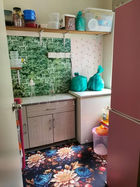 Rumah Teres 3 Tingkat untuk Dijual di Taman Anggun 3 (Rawang) - Izmaeljb . - Kitchen - PropertyGuru.com.my