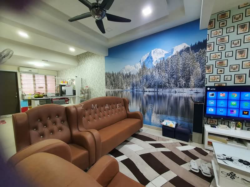 Rumah Teres 3 Tingkat untuk Dijual di Taman Anggun 3 (Rawang) - Izmaeljb . - Living Room - PropertyGuru.com.my