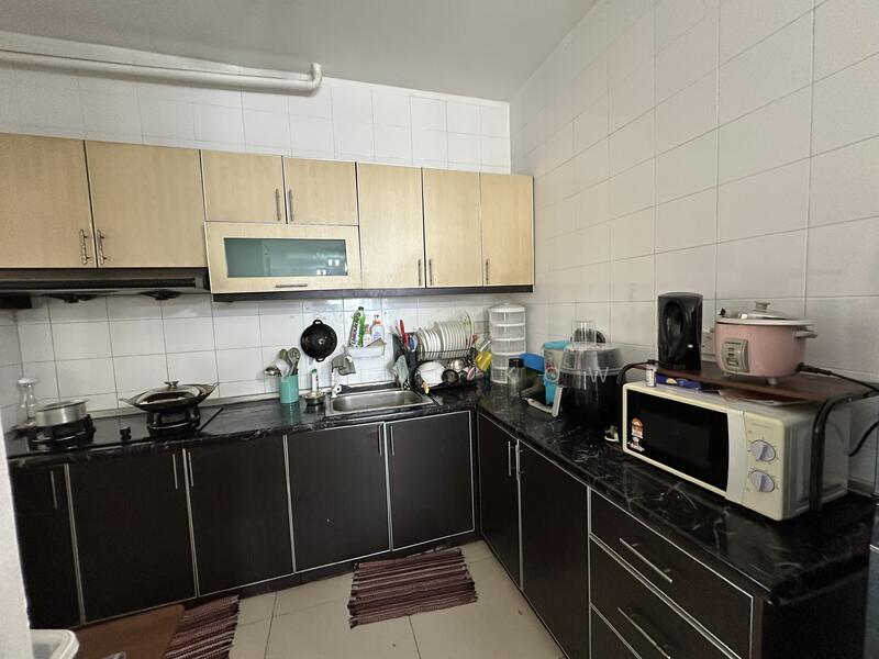 Condominium for Sale at Cova Suites - Elaine Kow - Kitchen - PropertyGuru.com.my