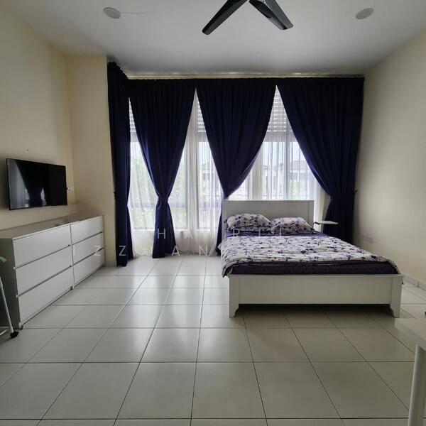 2-storey Terraced House for Sale in Eco Grandeur (Puncak Alam) - Khairil Izzuan Khairuddin - Bedroom - PropertyGuru.com.my