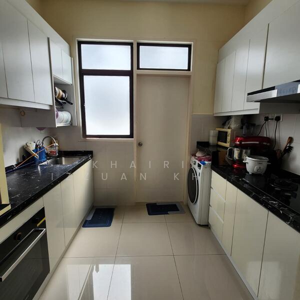 2-storey Terraced House for Sale in Eco Grandeur (Puncak Alam) - Khairil Izzuan Khairuddin - Kitchen - PropertyGuru.com.my