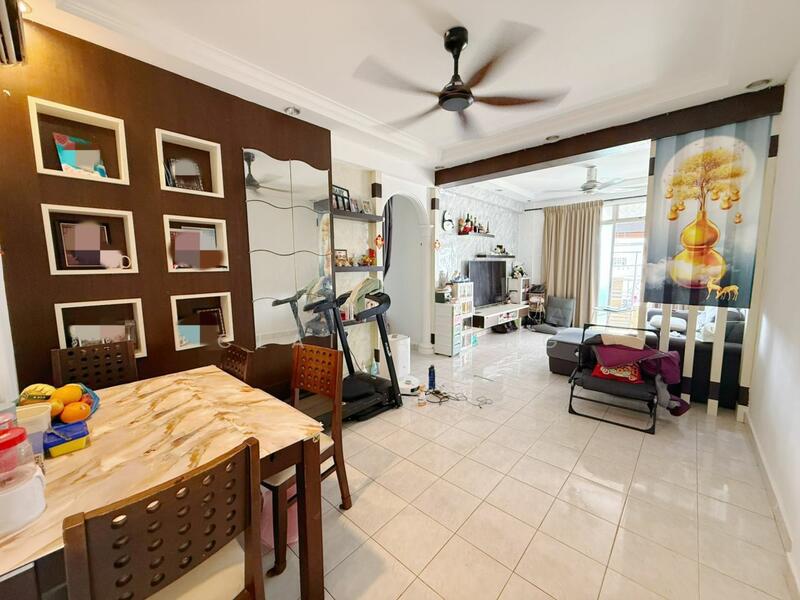 Apartment for Sale at Bayu Puteri 2 - Claira Ong - Living Room - PropertyGuru.com.my