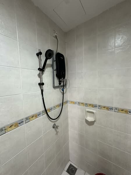 Condominium for Sale at Pelangi Utama - Elaine Kow - Bathroom - PropertyGuru.com.my