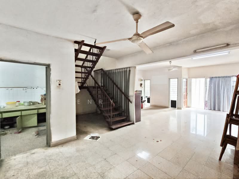 Rumah Teres 2 Tingkat untuk Dijual di Taman Connaught (Cheras) - Henry Chia - Interior - PropertyGuru.com.my