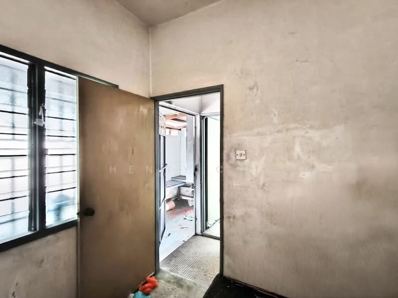 Rumah Teres 2 Tingkat untuk Dijual di Taman Connaught (Cheras) - Henry Chia - Interior - PropertyGuru.com.my