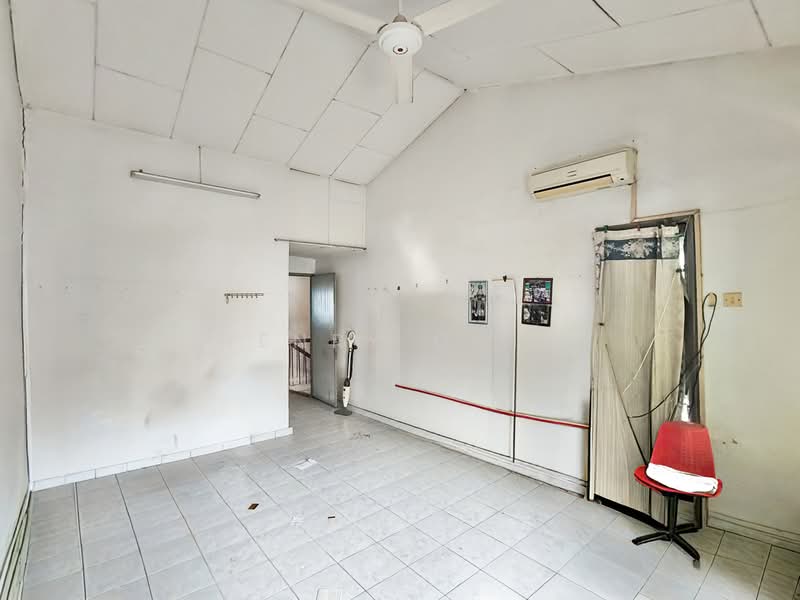 Rumah Teres 2 Tingkat untuk Dijual di Taman Connaught (Cheras) - Henry Chia - Interior - PropertyGuru.com.my