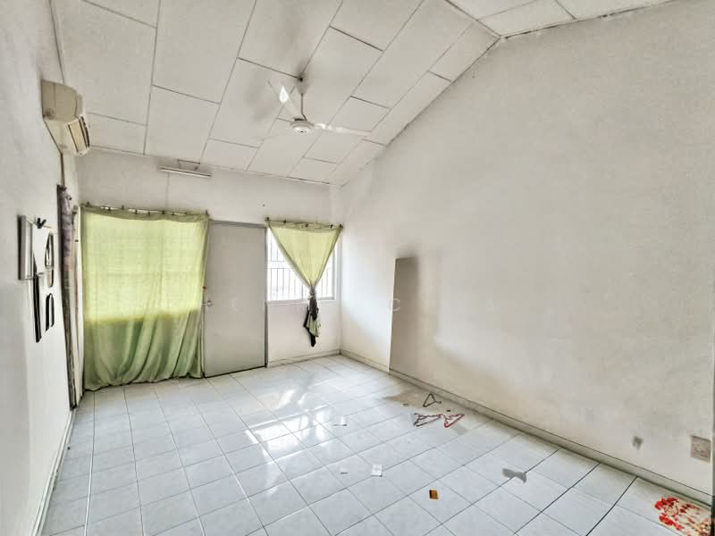 Rumah Teres 2 Tingkat untuk Dijual di Taman Connaught (Cheras) - Henry Chia - Interior - PropertyGuru.com.my