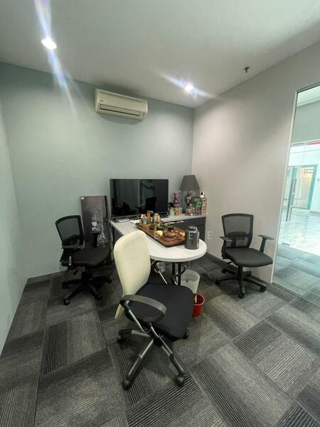 Office for Rent in Bukit Combe (Jelutong) - A Ee Ee - Study - PropertyGuru.com.my