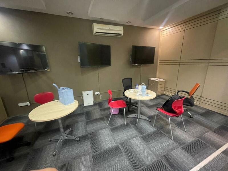 Office for Rent in Bukit Combe (Jelutong) - A Ee Ee - Interior - PropertyGuru.com.my