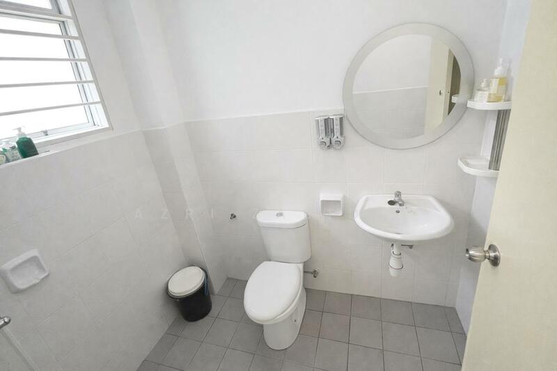 2-storey Terraced House for Sale in Shah Alam (Selangor) - Azri Zabidin - Bathroom - PropertyGuru.com.my