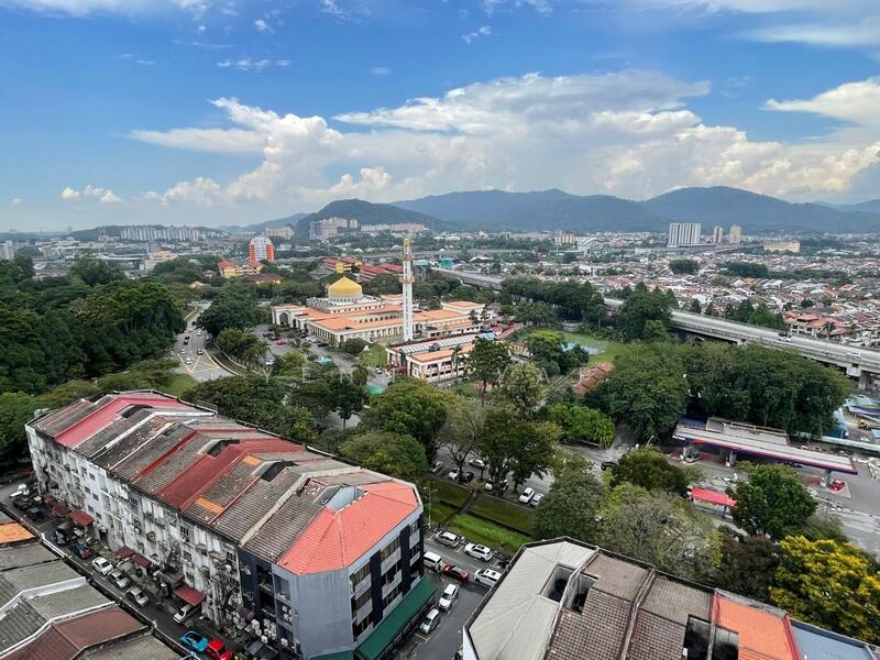 Untuk Dijual - Plaza Menjalara