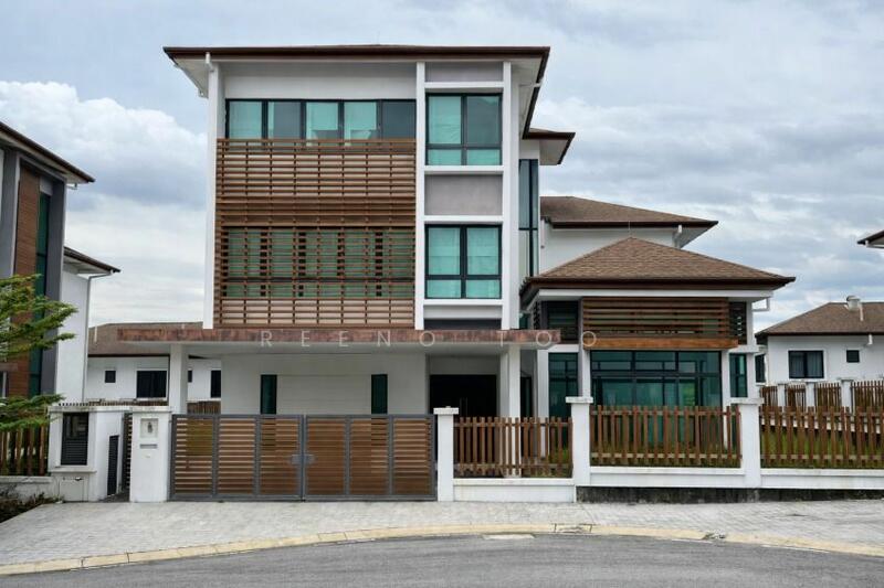 Bungalow House for Sale in Subang Bestari (Shah Alam) - Reeno Too - Exterior - PropertyGuru.com.my