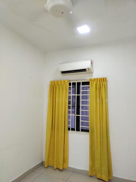 Condominium for Sale at Oasis 1 - Lincoln Tan - Interior - PropertyGuru.com.my